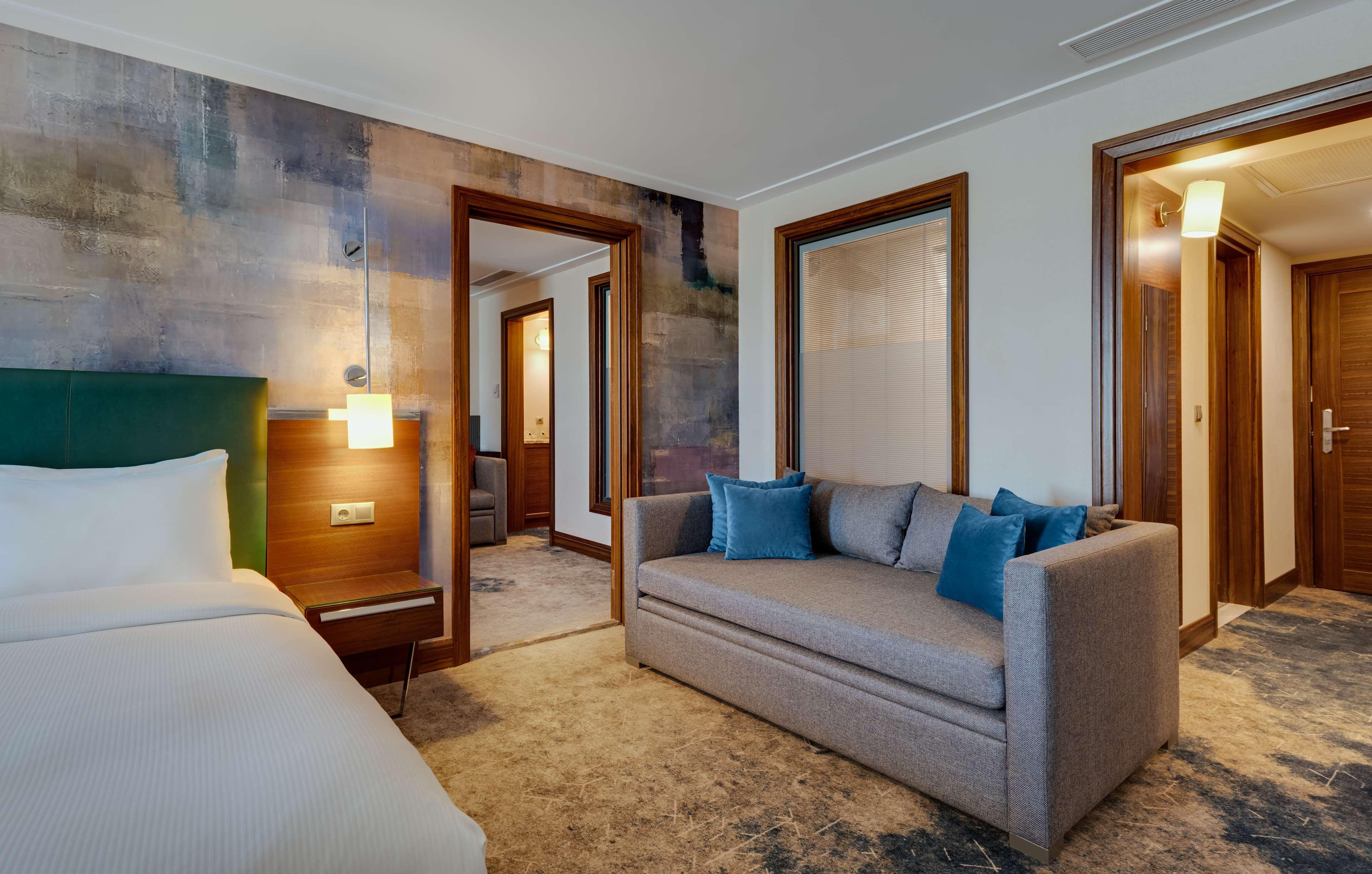 Doubletree By Hilton Van Εξωτερικό φωτογραφία