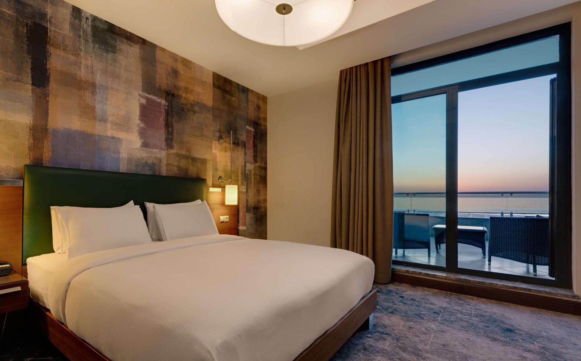 Doubletree By Hilton Van Εξωτερικό φωτογραφία